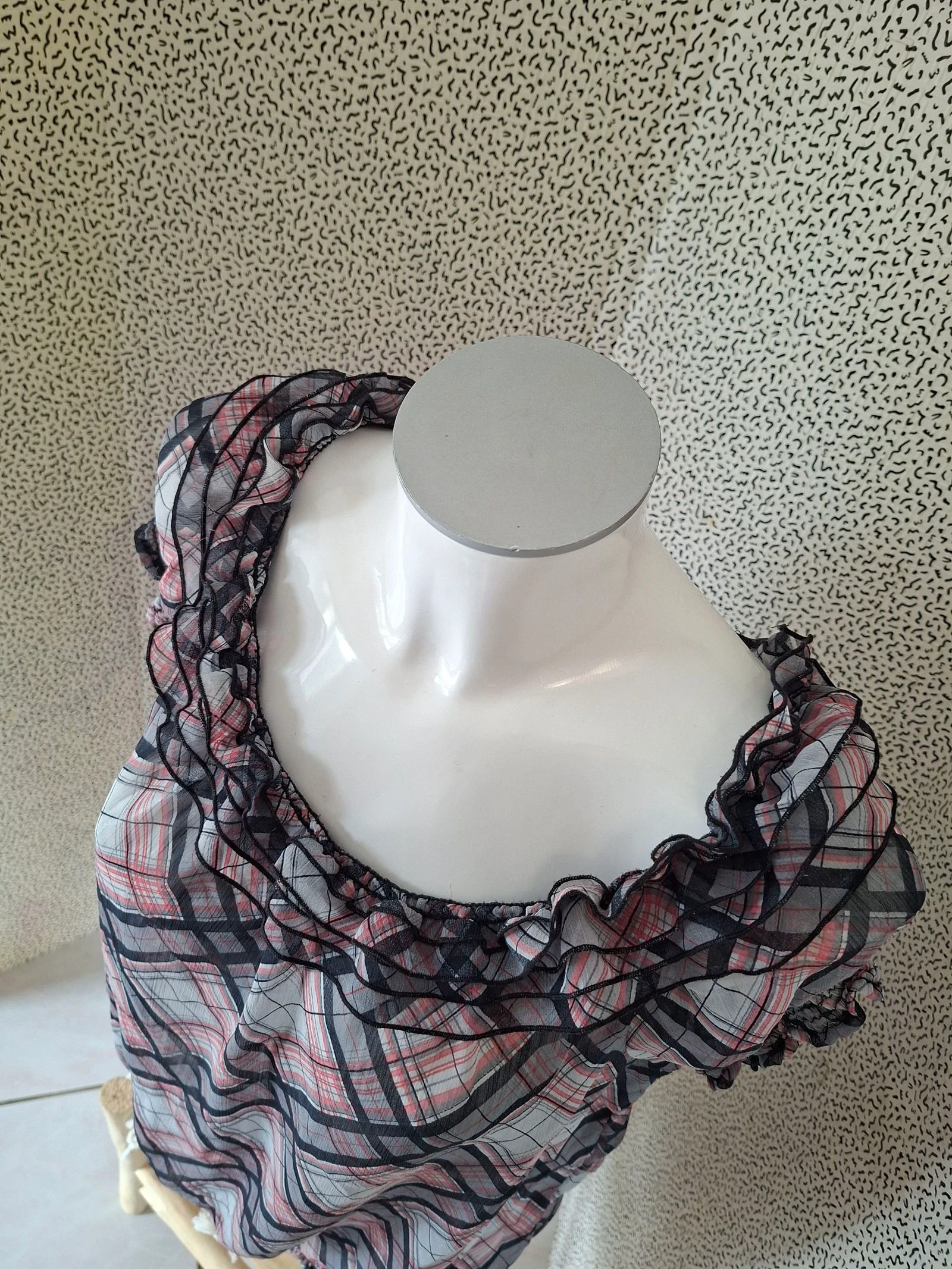 Blusa mujer a cuadros voile transparente con volantes L rosa gris negro bohemio – photo 3